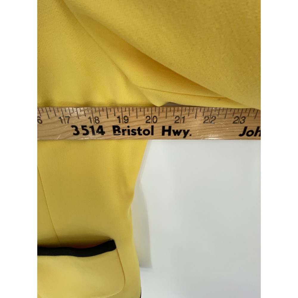 Kasper Women Size 12 Two Piece Dress Suit Yellow Black Diamond Cutout Career - Picture 12 of 16